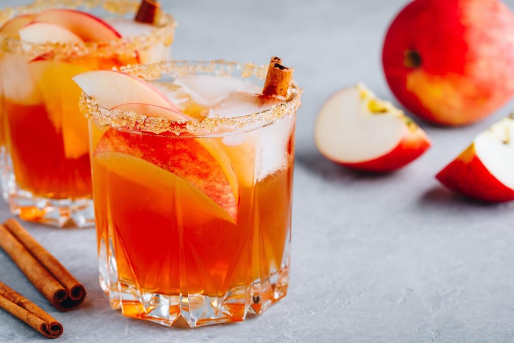 smoky-apple-cider-mezcal-margarita-recipe