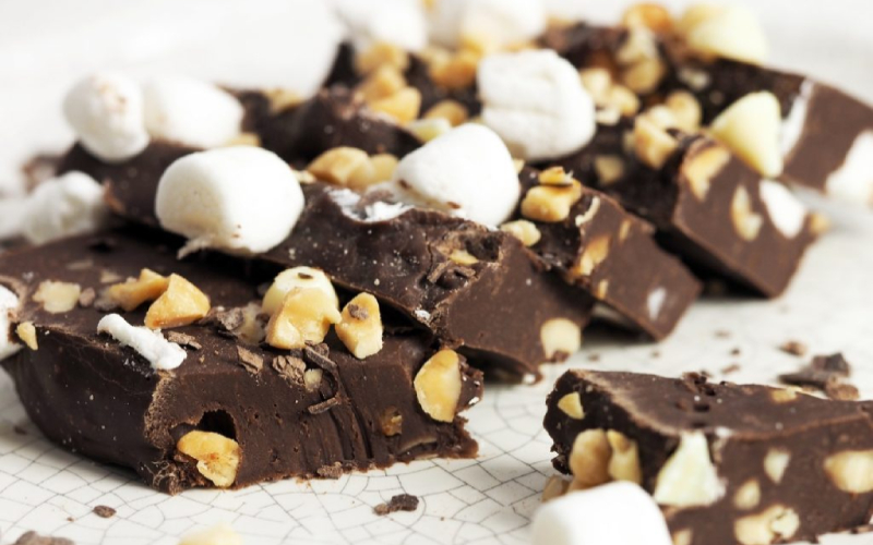 sugar free nut fudge