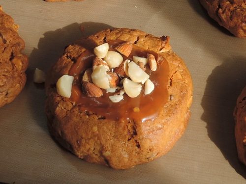 Caramel Cashew Cookies Recipe