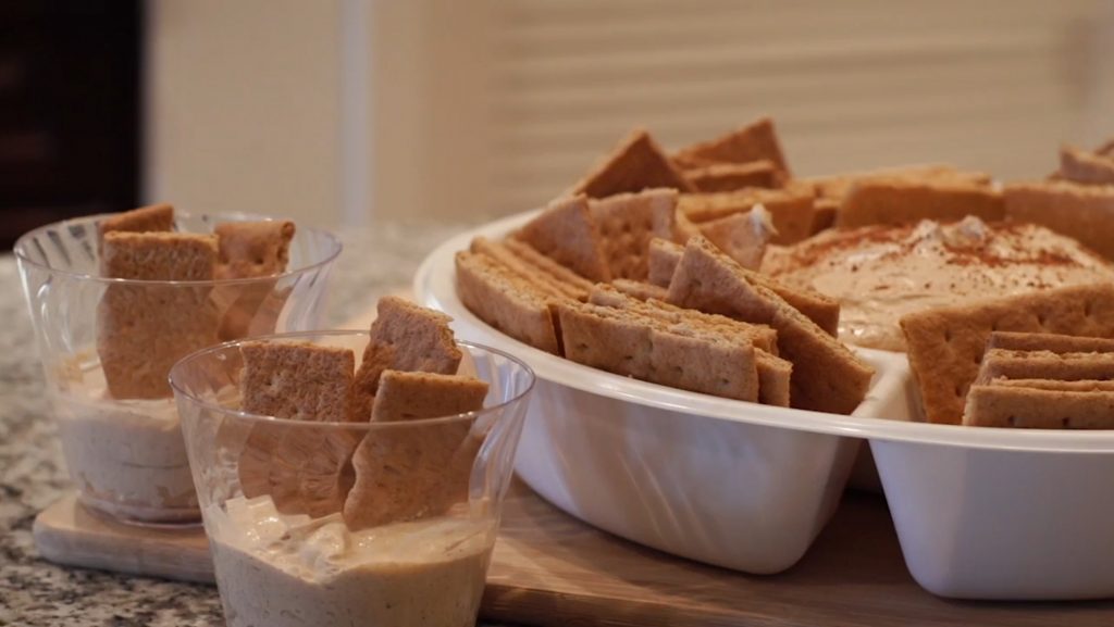 Gingerbread Cheesecake Dip Recipe