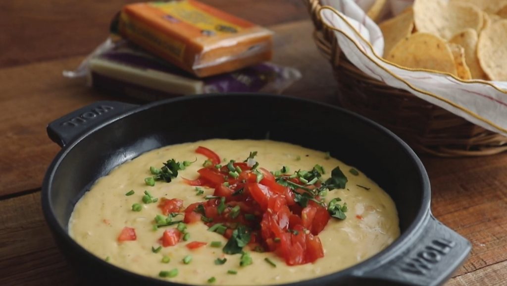 Queso (Mexican Cheese Dip) Recipe