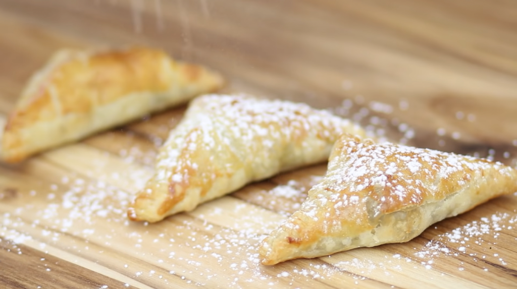 banana-apricot-turnovers-recipe