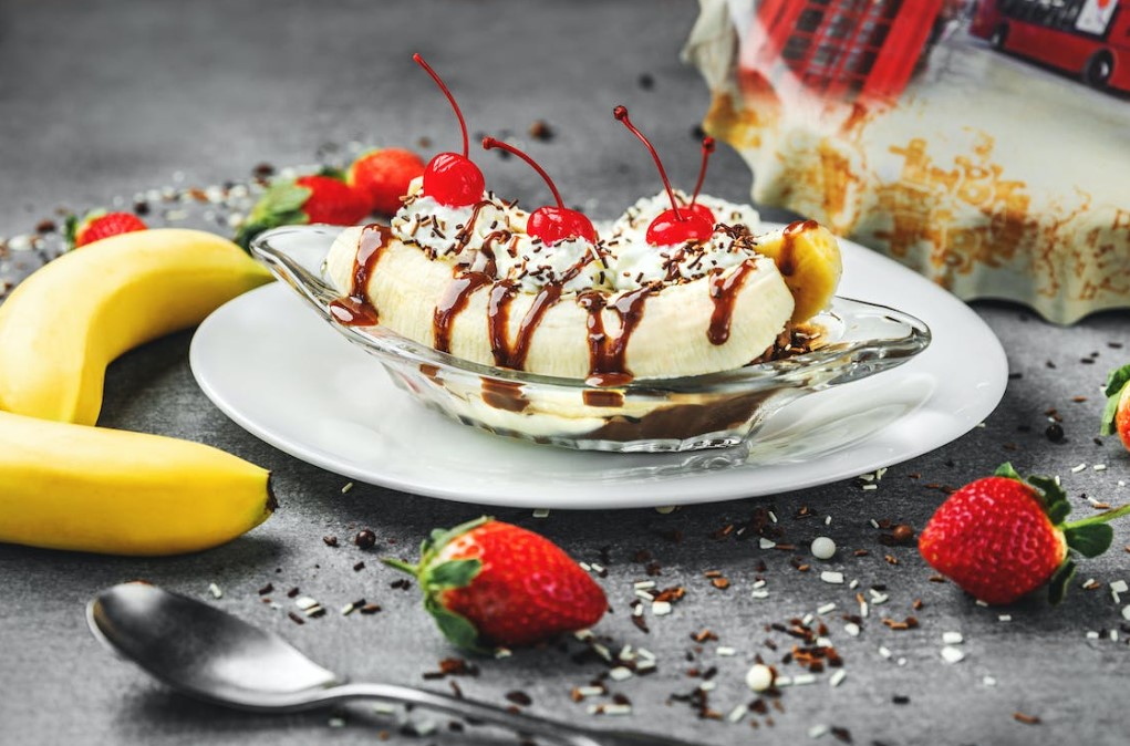 Banana Split Ice Cream Recipe