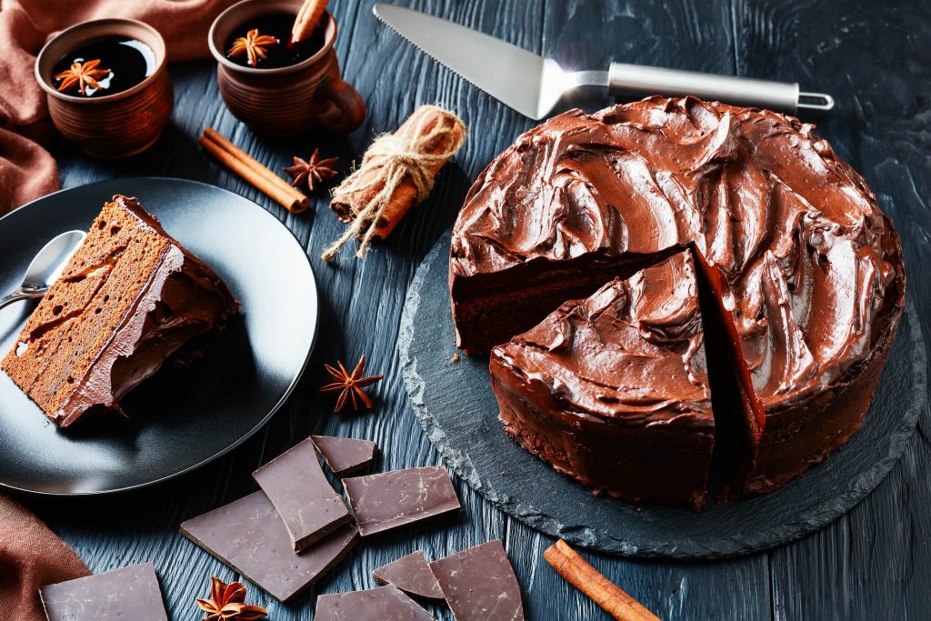 Chocolate Covered Strawberry Cake - Stephanie's Sweet Treats