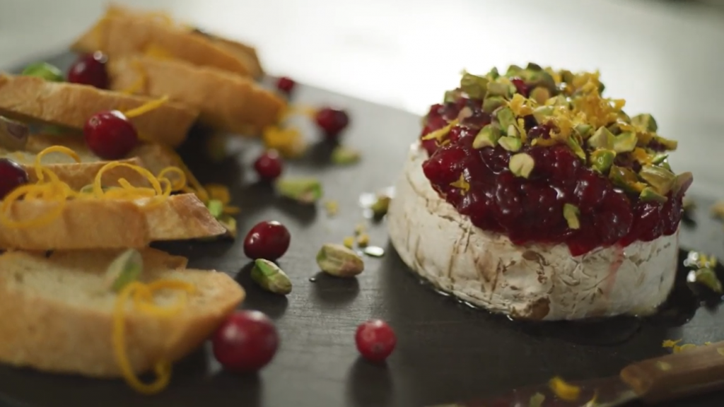 cranberry-pistachio-baked-brie-recipe