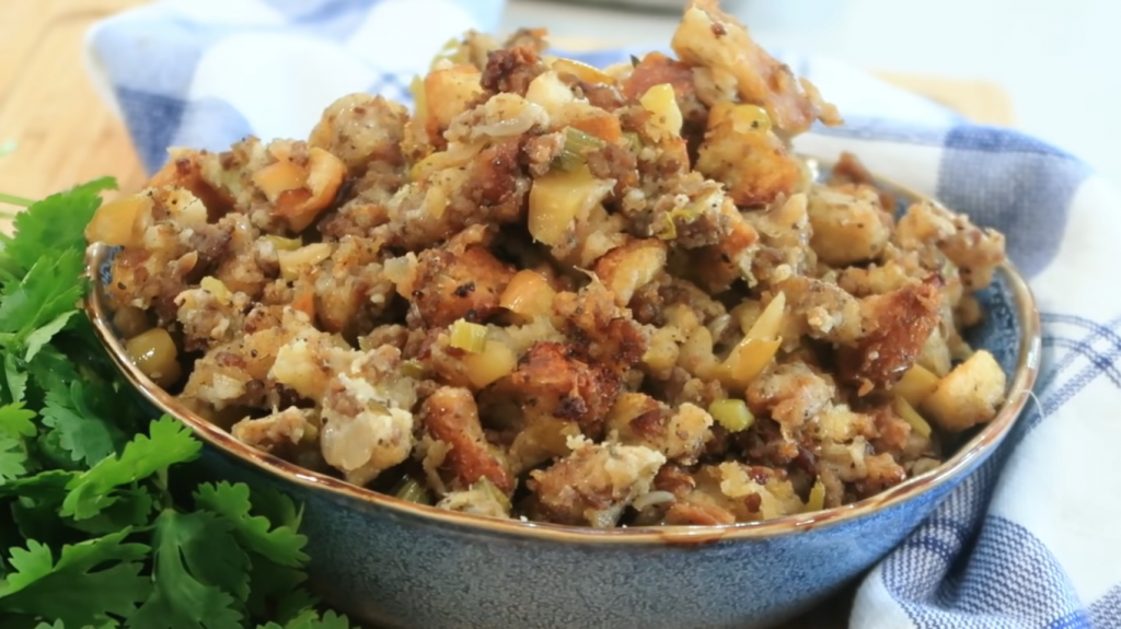 Easy Apple Sausage Stuffing Recipe