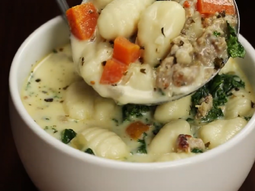 slow-cooker-gnocchi-sausage-kale-soup-recipe