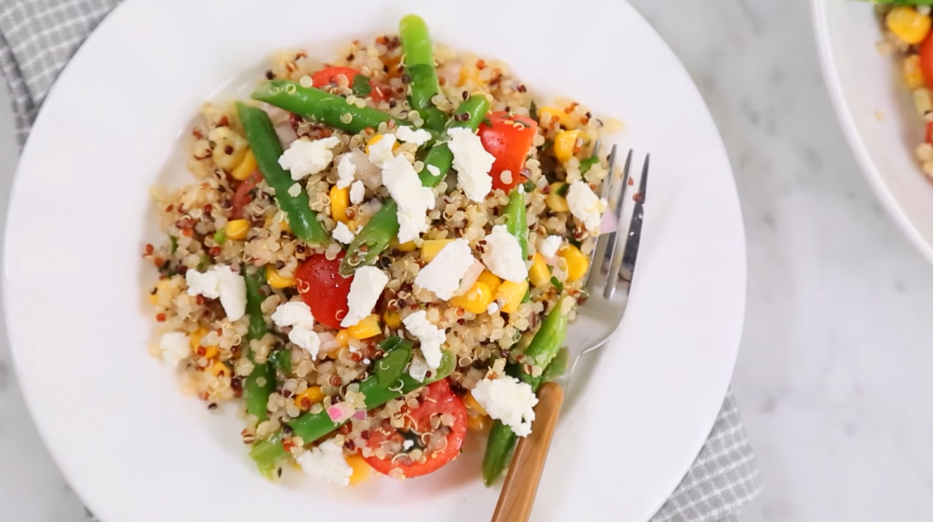 sun-dried-tomato-spinach-and-quinoa-salad-recipe