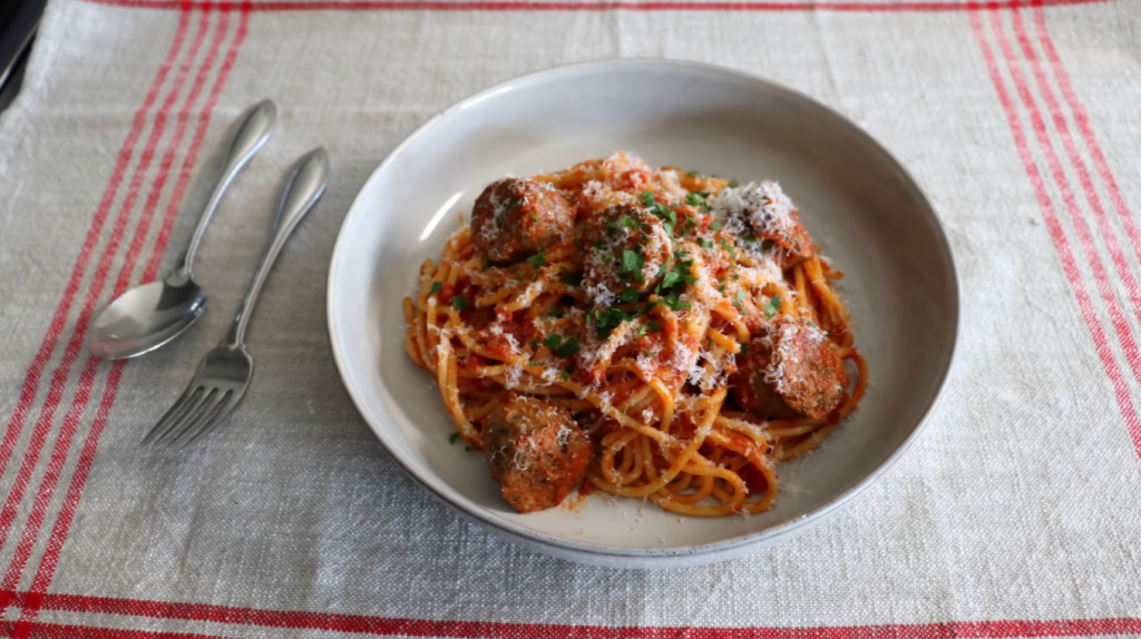 turkey-sausage-and-tomato-sauce-over-pasta-recipe