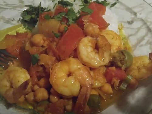 7-Ingredient Sautéed Shrimp and Chickpeas Recipe