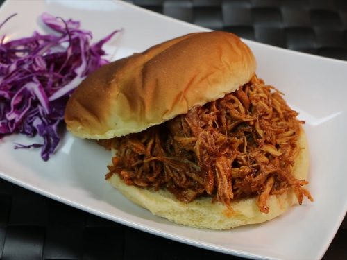 Slow-Cooker-BBQ-Pulled-Chicken-Recipe