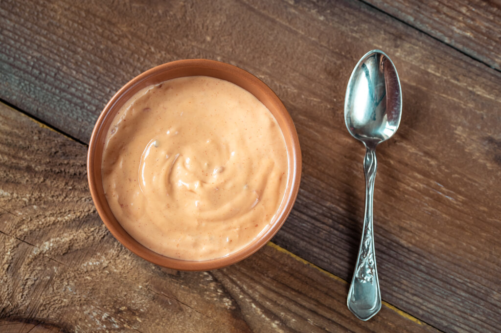 Spicy Mayo Recipe, homemade spicy mayo, Japanese spicy mayo sauce, sriracha sauce, chili mayo sauce