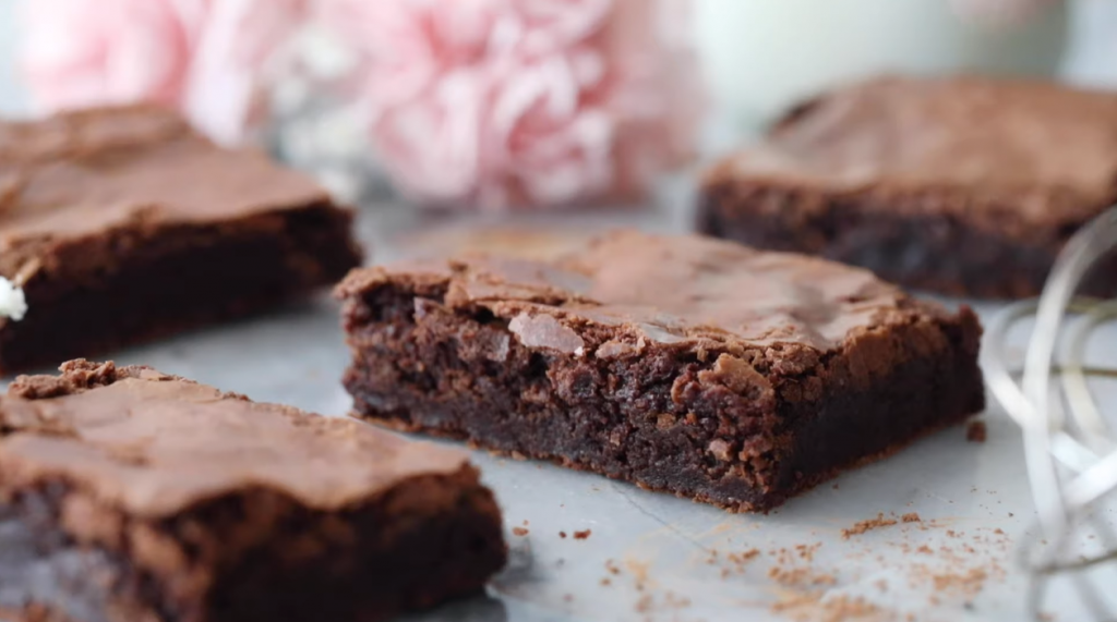 amazing-flourless-brownies-recipe