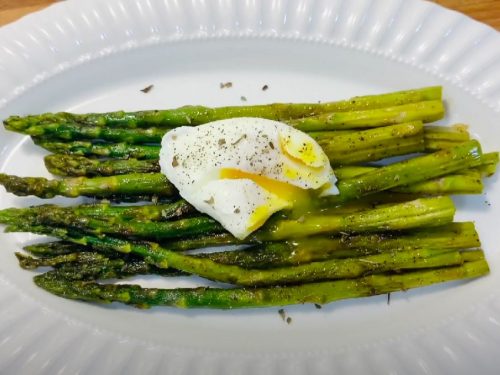 Asparagus and Green Lentils with Poached Egg Recipe