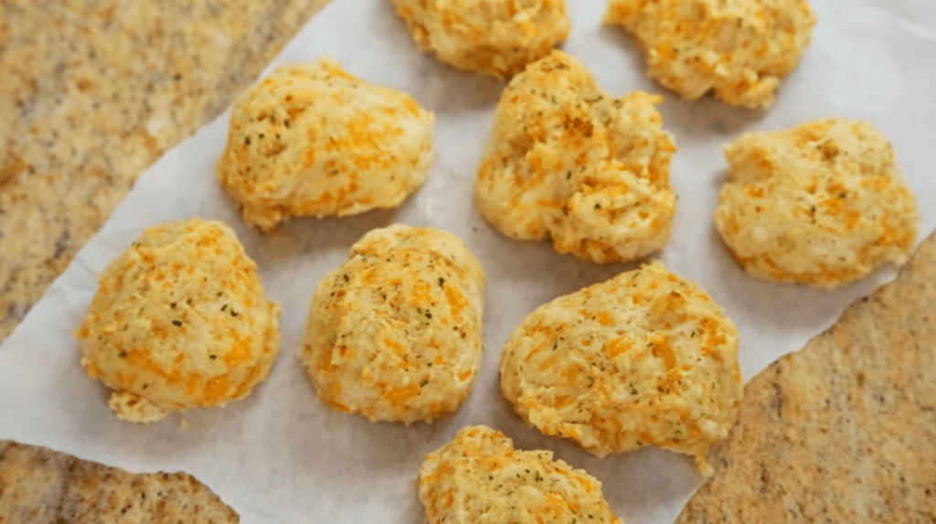 cheddar-bay-biscuits-recipe