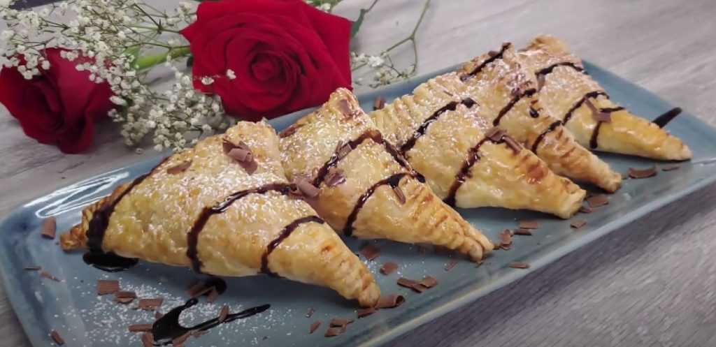 Easy Nutella Cream Cheese Turnovers Recipe