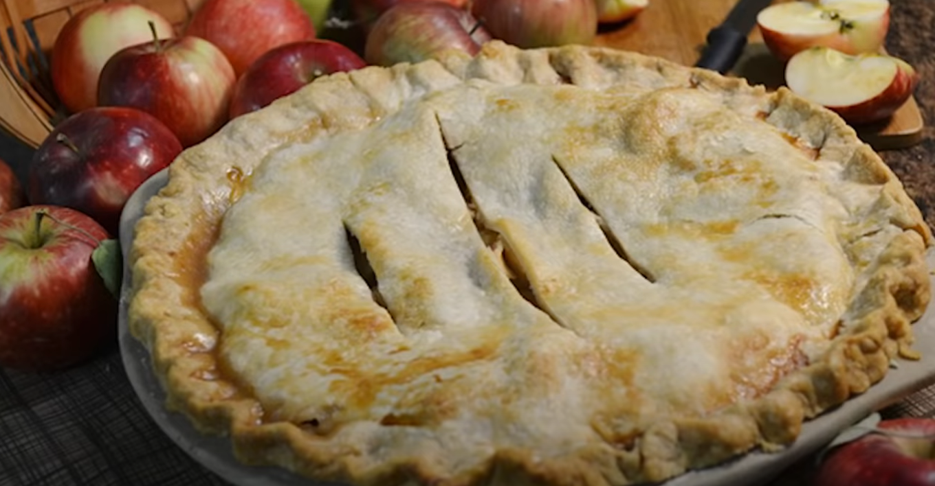 Pie videos. Мороженое яблочный пирог. How about make an Apple pie. How about to make an Apple pie.