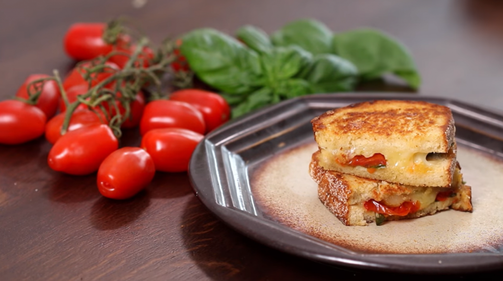 grilled-cheese-with-sun-dried-tomato-spinach-recipe
