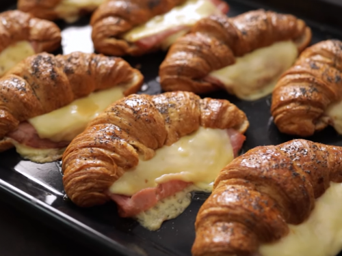 ham-and-cheese-croissant-breakfast-casserole-recipe