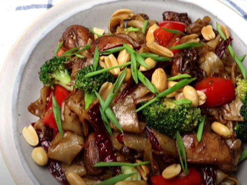 Kung Pao Chicken Noodle Stir-Fry Recipe