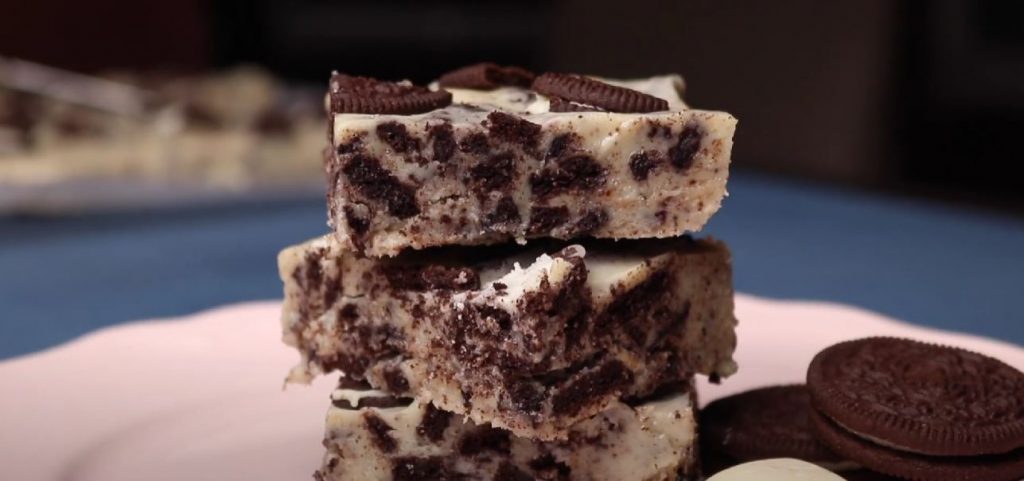 Layered Oreo Bars Recipe