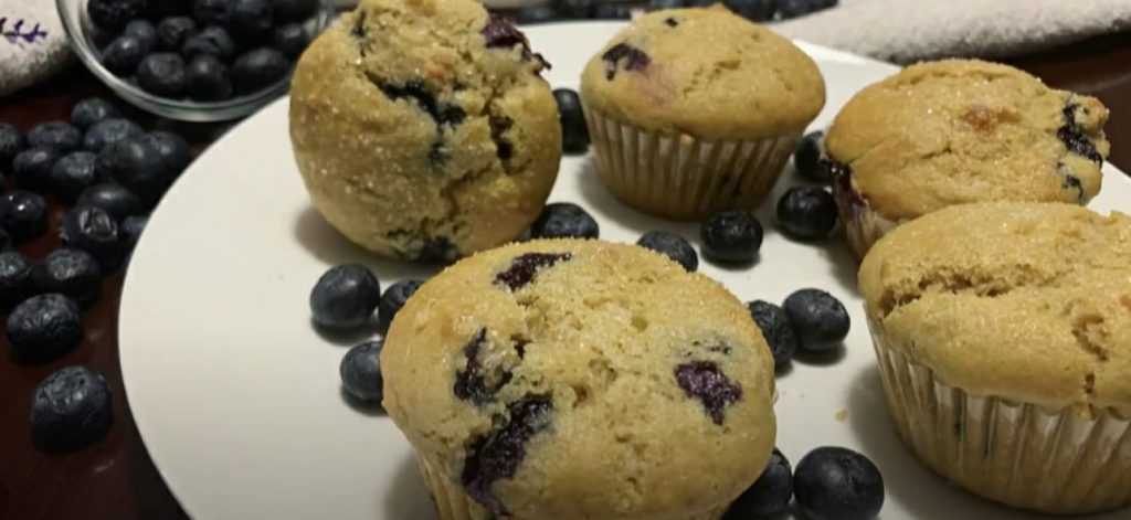 Low Fat Whole Wheat Blueberry Muffins Recipe