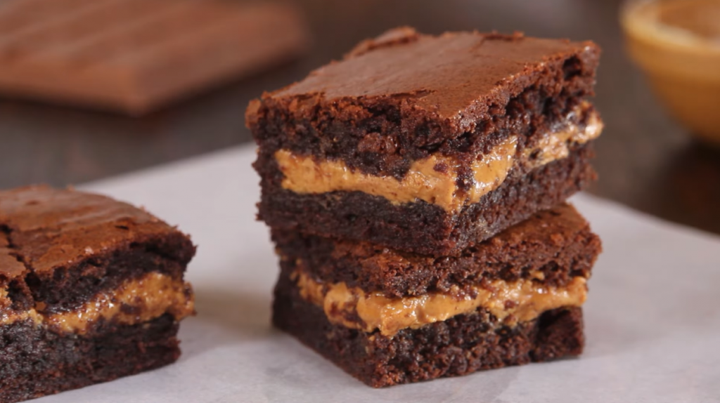 peanut-butter-cup-fudge-brownies-recipe