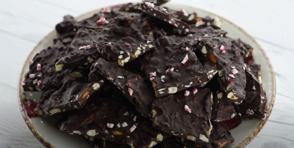 Peppermint Bark Pretzels Recipe