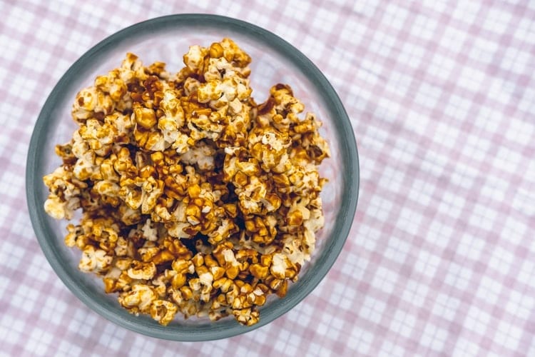 A bowl of healthy vegan caramel popcorn