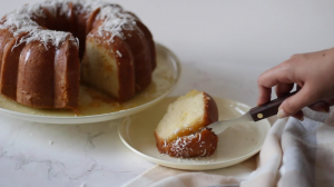 pineapple-coconut-bundt-cake-recipe