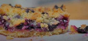 Pluot and Blueberry Crisp Recipe