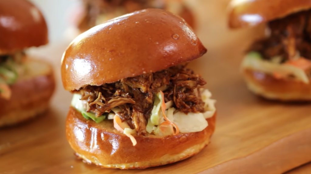 pulled-bbq-chicken-sliders-recipe