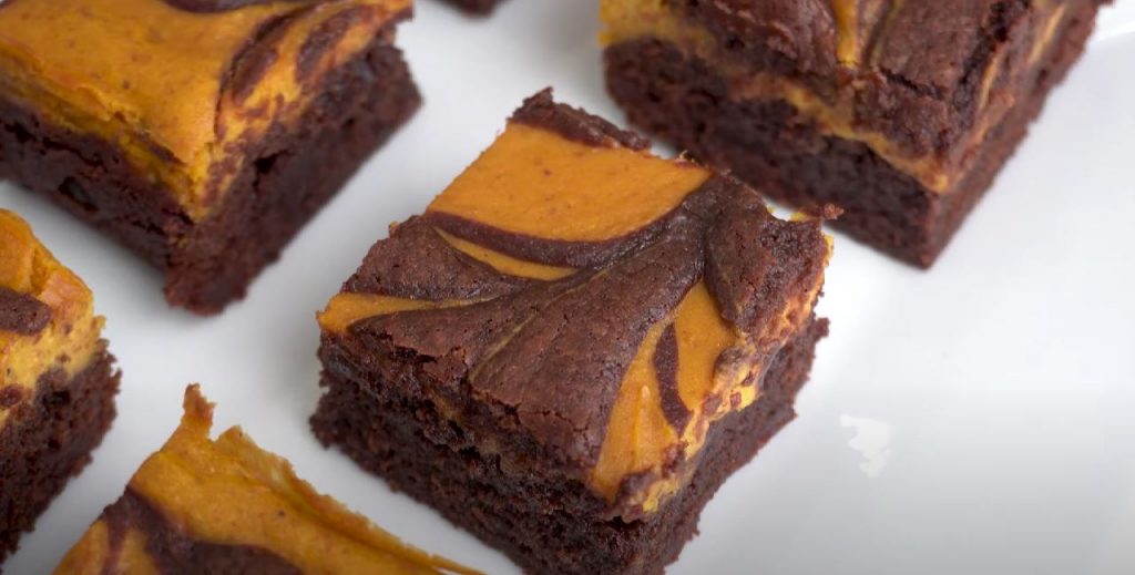 Pumpkin Cheesecake Brownie Bars Recipe