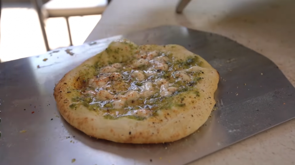 sausage-and-garlic-pesto-flatbread-recipe