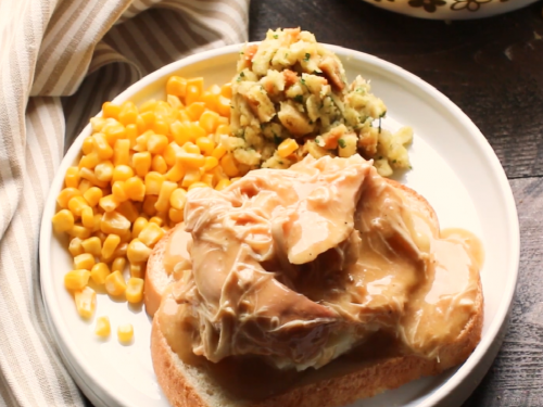 slow-cooker-chicken-breast-with-gravy-recipe