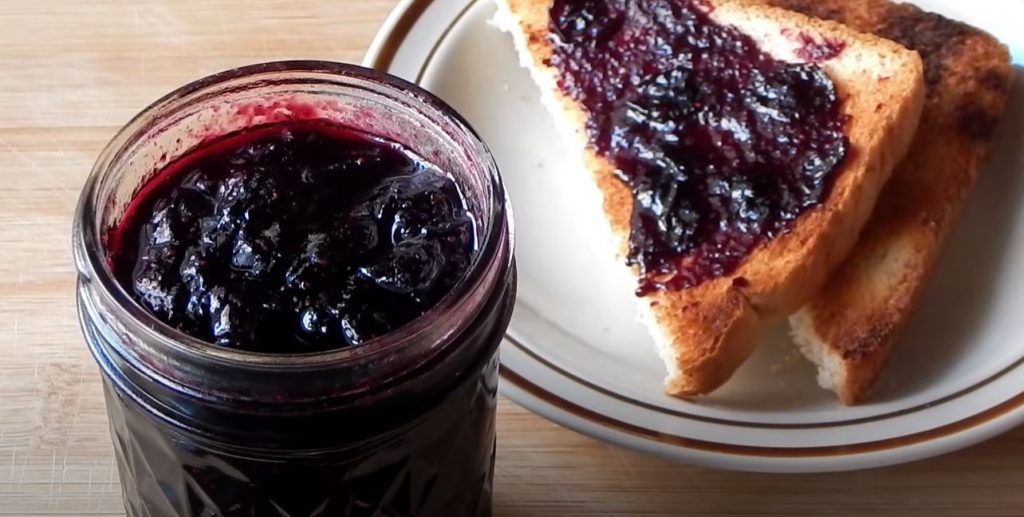 Small-Batch Blueberry Jam Recipe