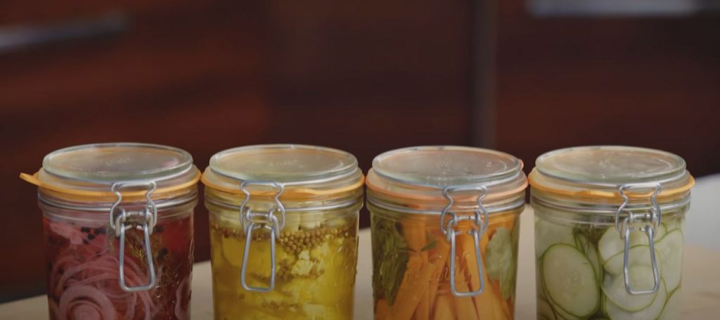 Spicy Quick-Pickled Veggies Recipe