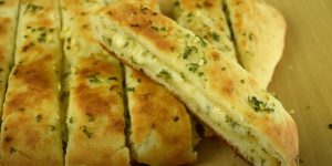 The Best Cheesy Bread Sticks Recipe
