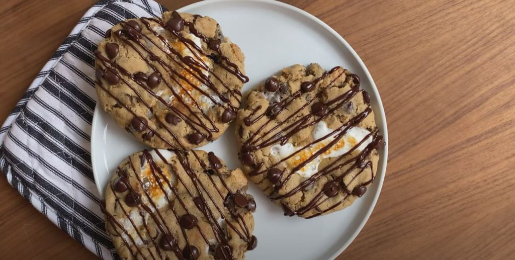 Toasted S'more Chocolate Chip Cookies Recipe