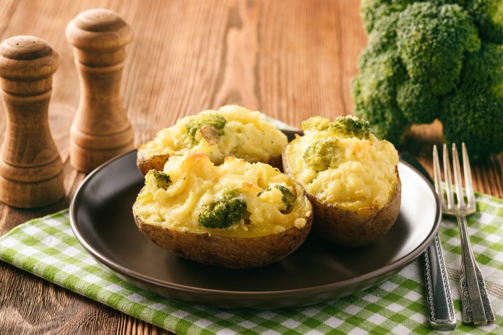 twice-baked-potatoes-with-broccoli-and-cheese