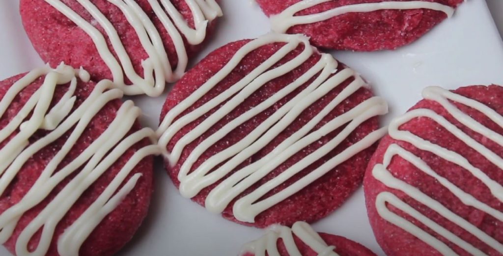 White Chocolate Dipped Red Velvet Cookies Recipe