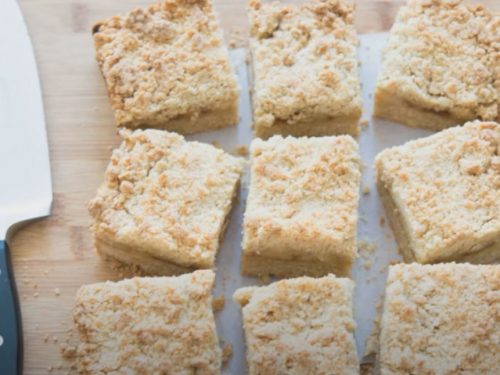 Apple Pie Bars with Crumble Topping Recipe