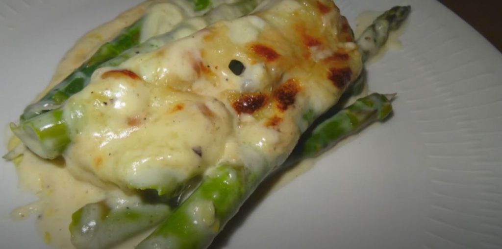 Asparagus With Provolone Cheese Sauce Recipe