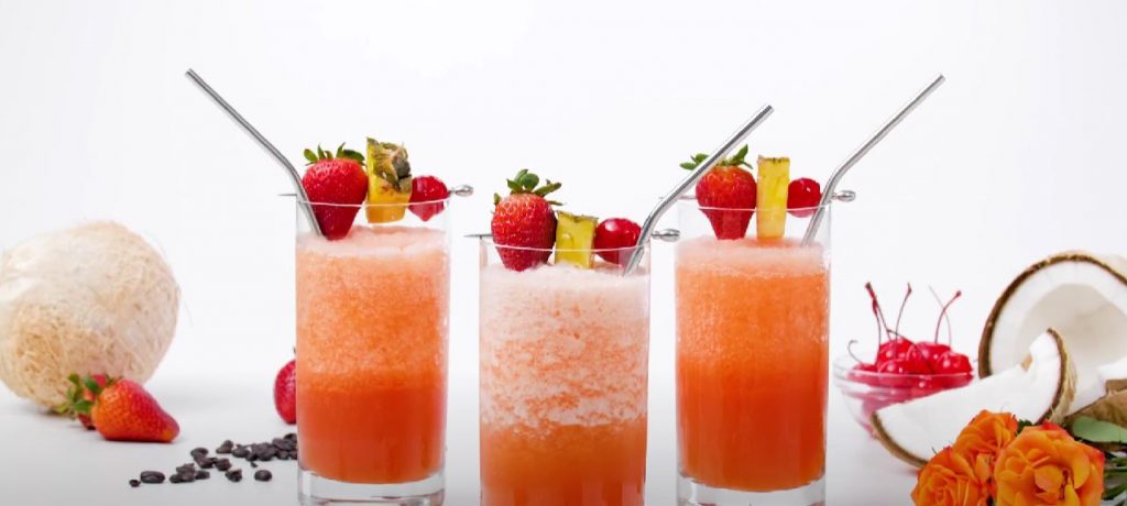How to Make a Bahama Mama Smoothie or Cocktail 