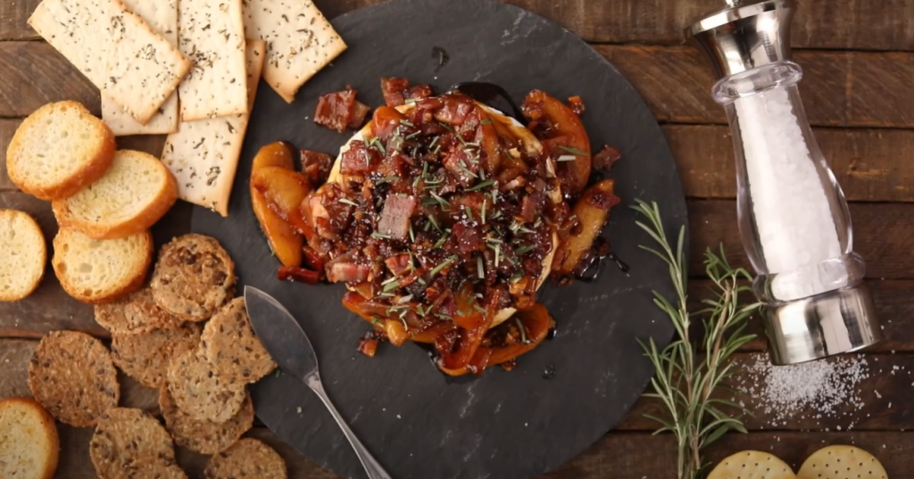 baked-brie-with-quebec-maple-syrup-recipe