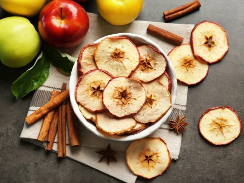 baked-cinnamon-apple-chips-recipe