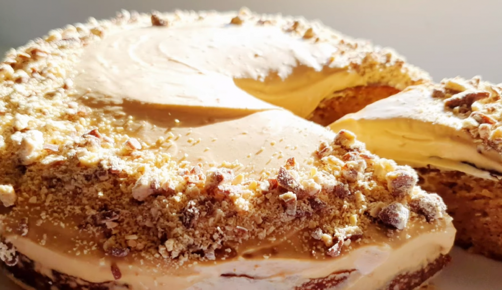 banana-cake-with-salted-caramel-frosting-recipe