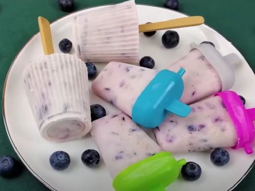 Blueberry and Yogurt Popsicles Recipe