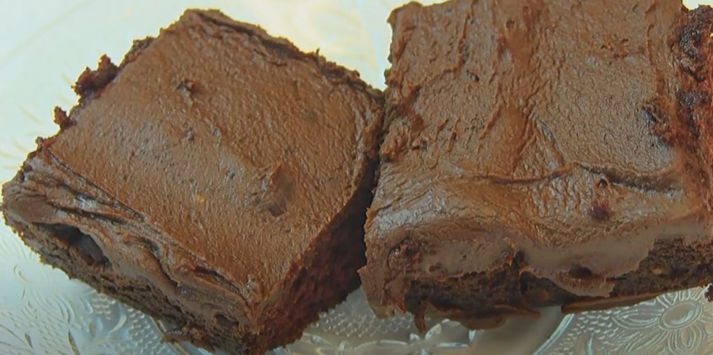 Chocolate Frosted Brownies Recipe