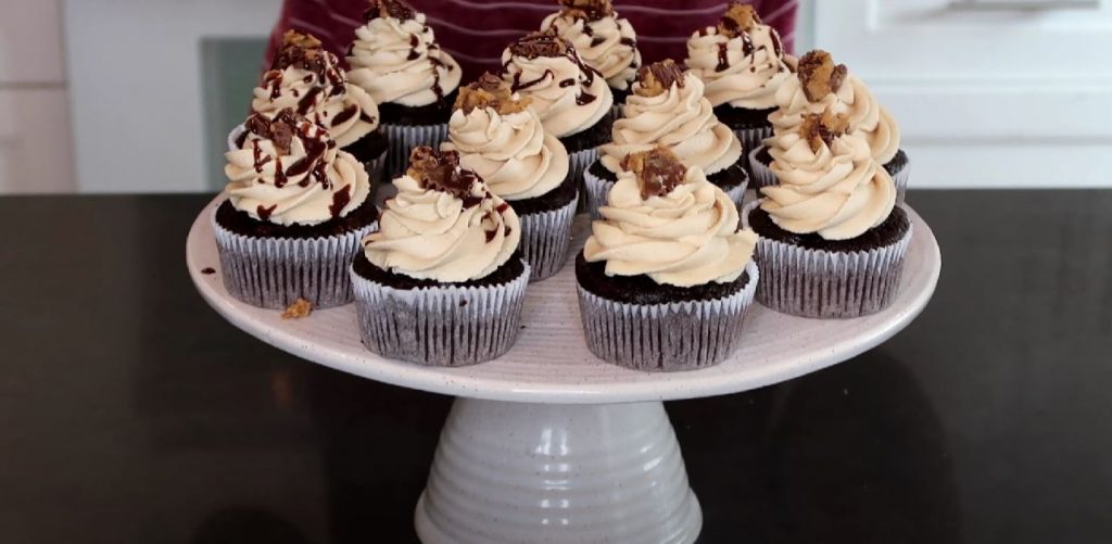 Chocolate Peanut Butter Swirl Cupcakes Recipe